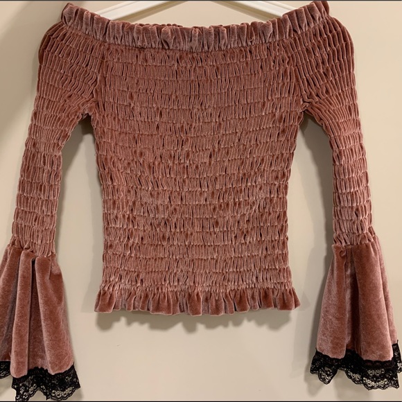 cute top - Picture 1 of 4